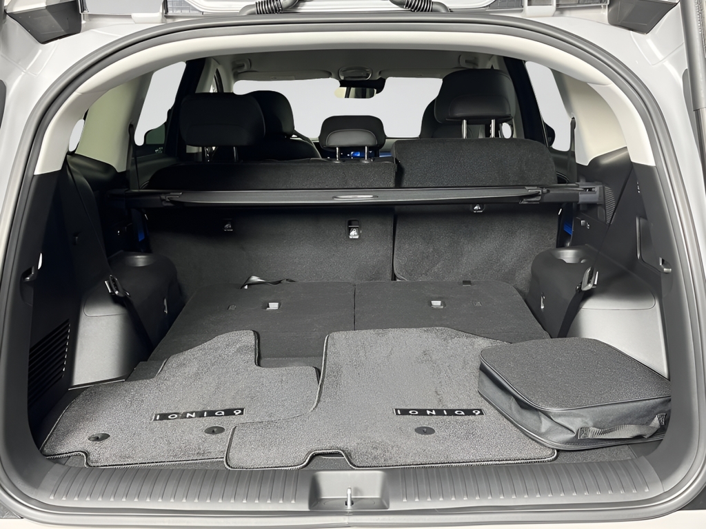 2026 Hyundai IONIQ 9 SEL - Photo 15