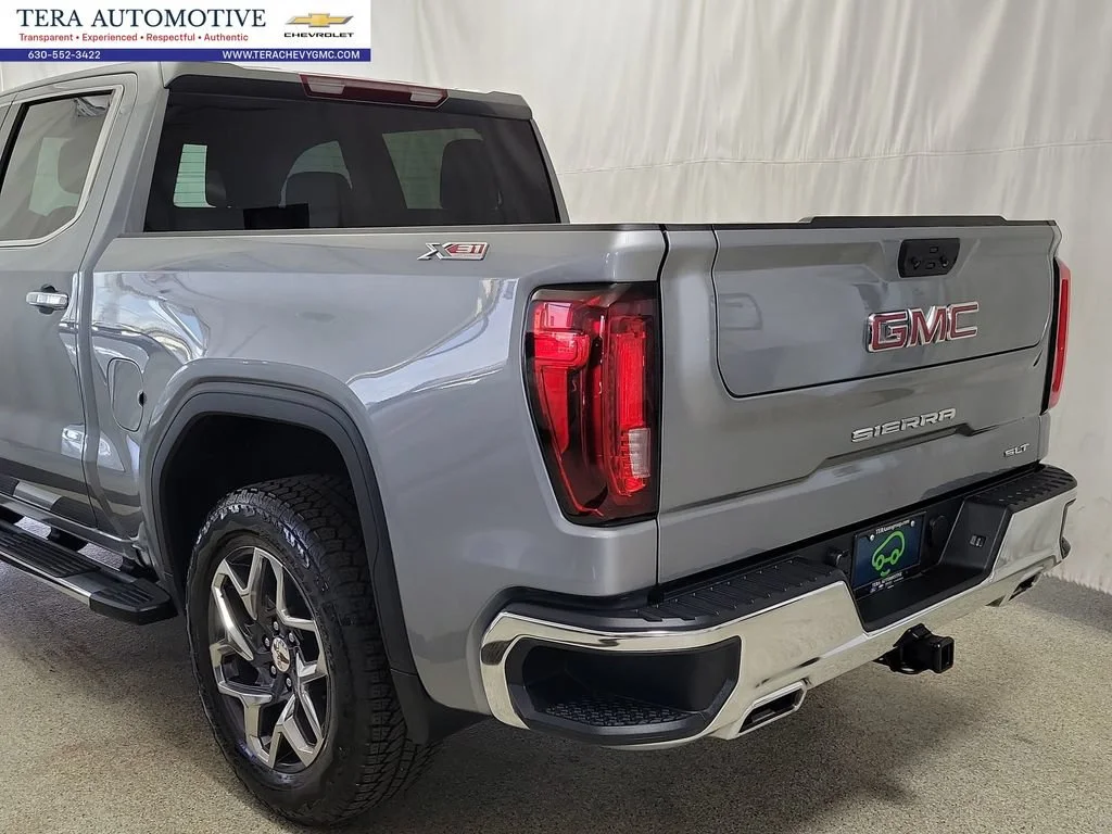 2024 GMC Sierra 1500 SLT - Photo 6