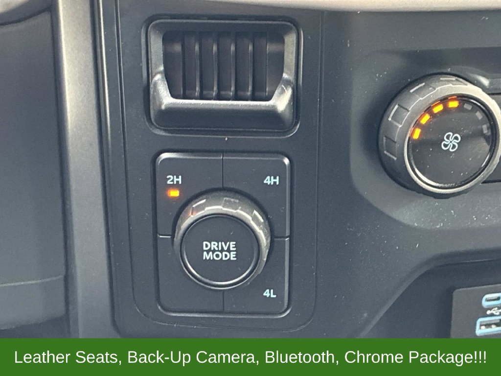 Used 2023 Black Ford XLT image 28