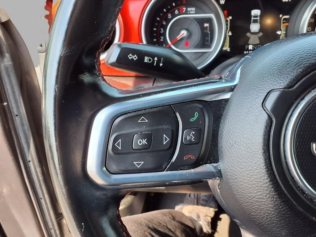 Certified Used 2020 Gray Jeep Rubicon image 13