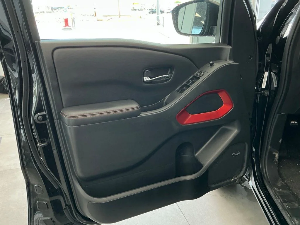 Used 2023 Black Nissan PRO-4X image 18