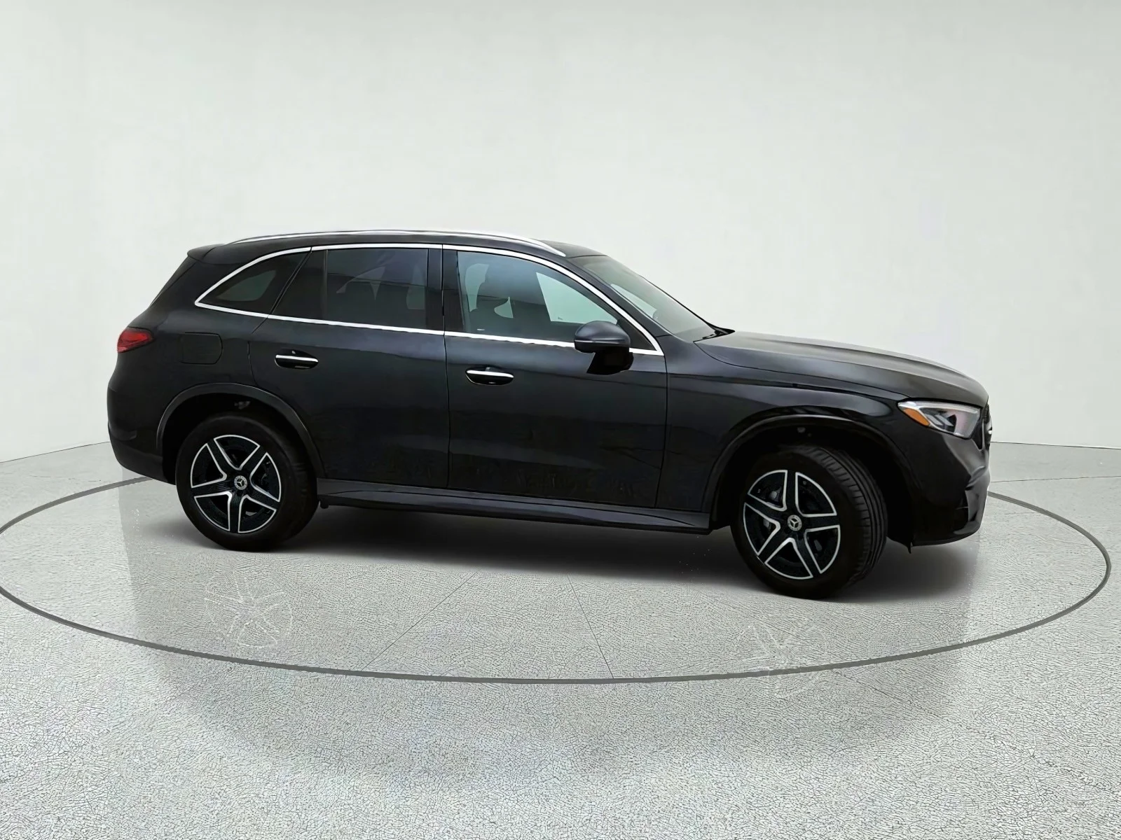 Certified Used 2026 Black Mercedes-Benz GLC 300 image 6