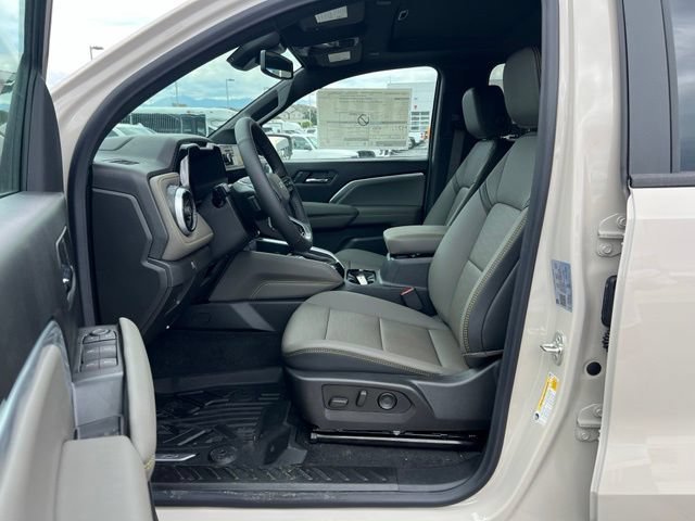 2026 Chevrolet Colorado ZR2 - Photo 14