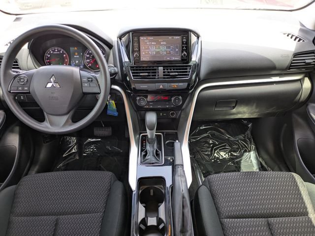 Used 2022 White Mitsubishi ES image 14