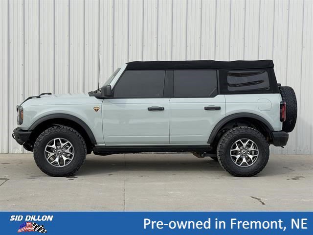 Used 2024 Iconic Silver Metallic Ford Badlands image 8
