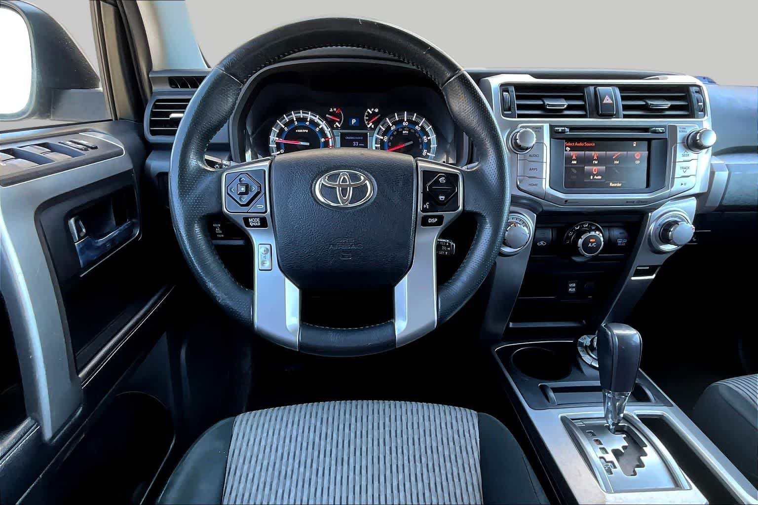 2016 Toyota 4Runner SR5 - Photo 6