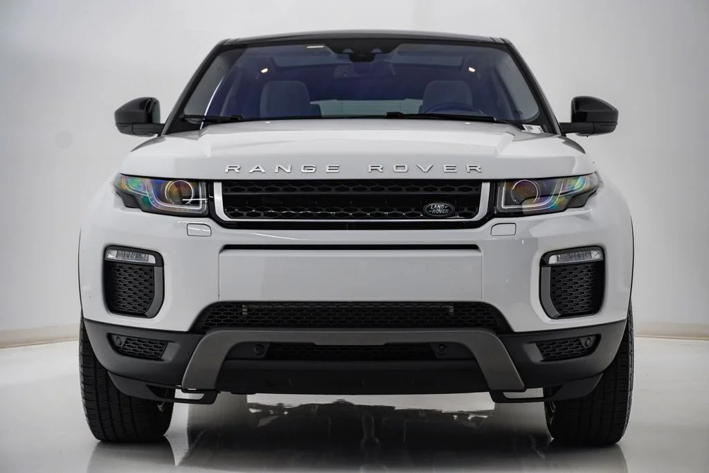 Used 2017 Fuji White Land Rover  image 6
