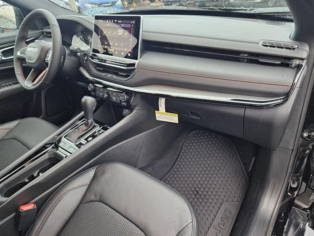 2026 Jeep Compass Trailhawk - Photo 38