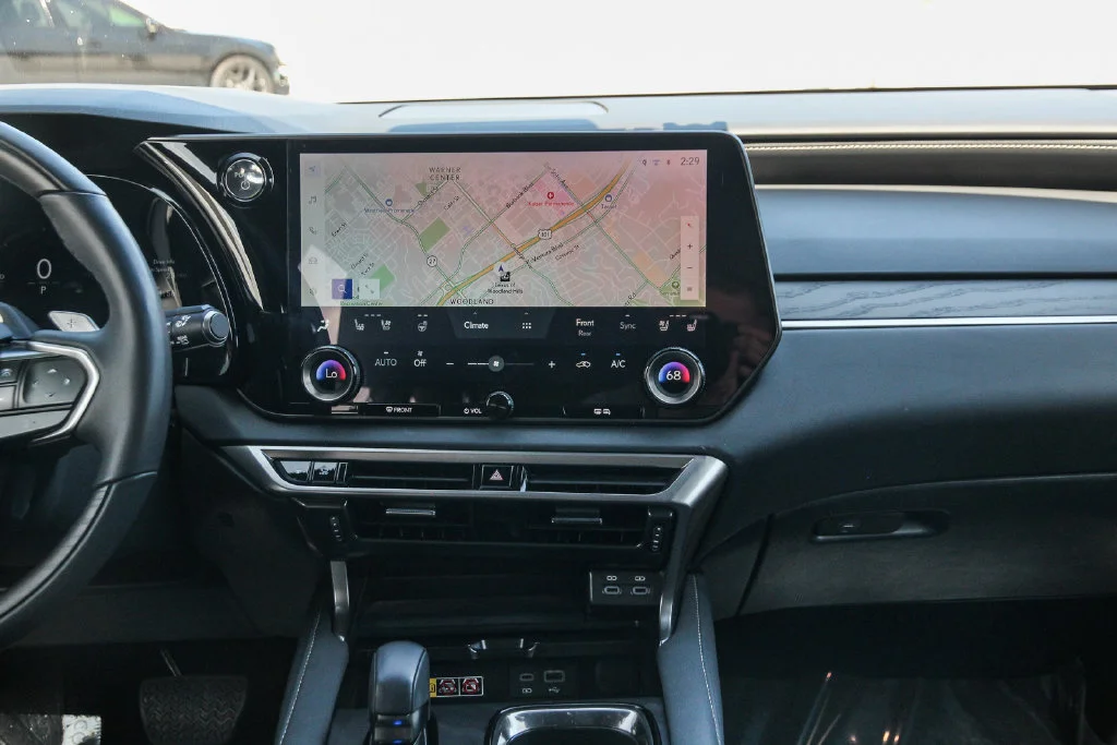 Certified Used 2025 White Lexus 350h Premium Plus image 14