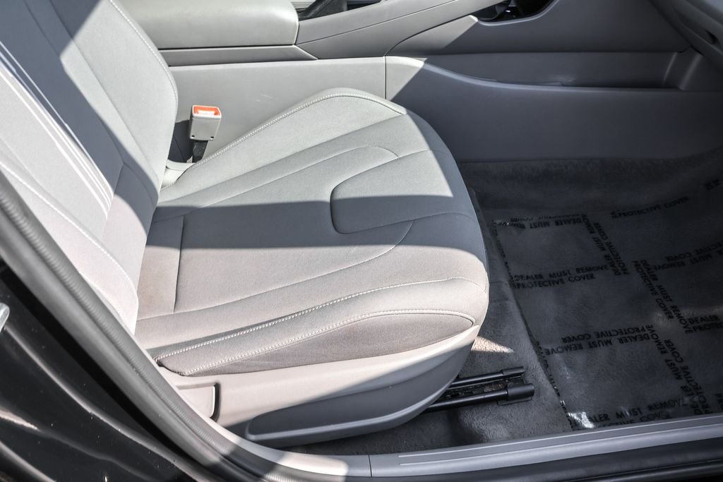 Certified Used 2024 Black Hyundai SEL image 38