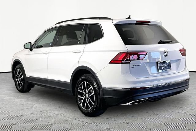 Used 2021 White Volkswagen 2.0T SE image 4