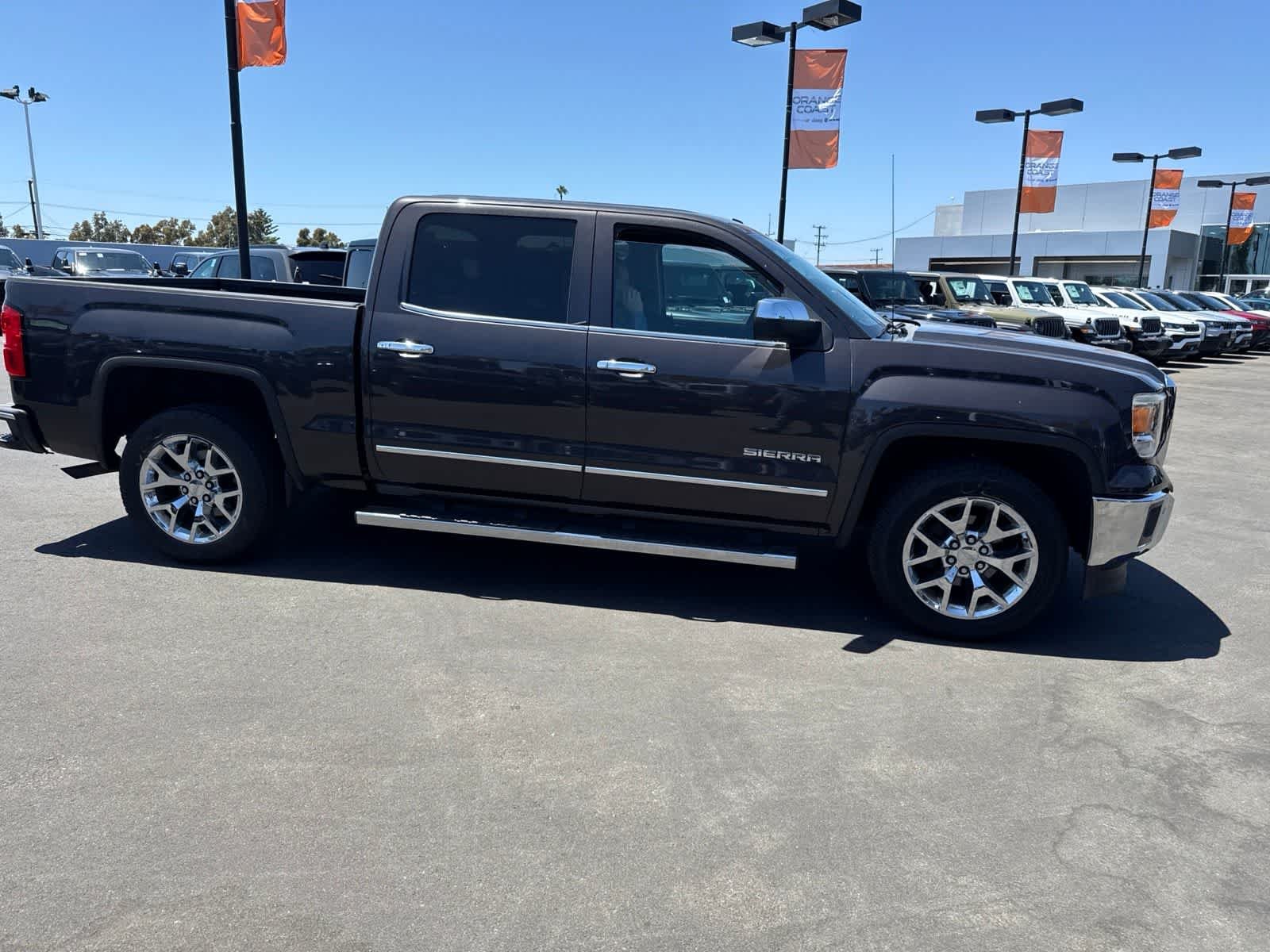 Used 2014 Iridium Metallic GMC SLT image 12