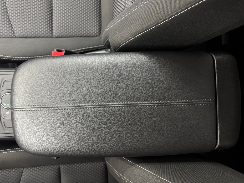 2024 GMC Terrain SLE - Photo 27