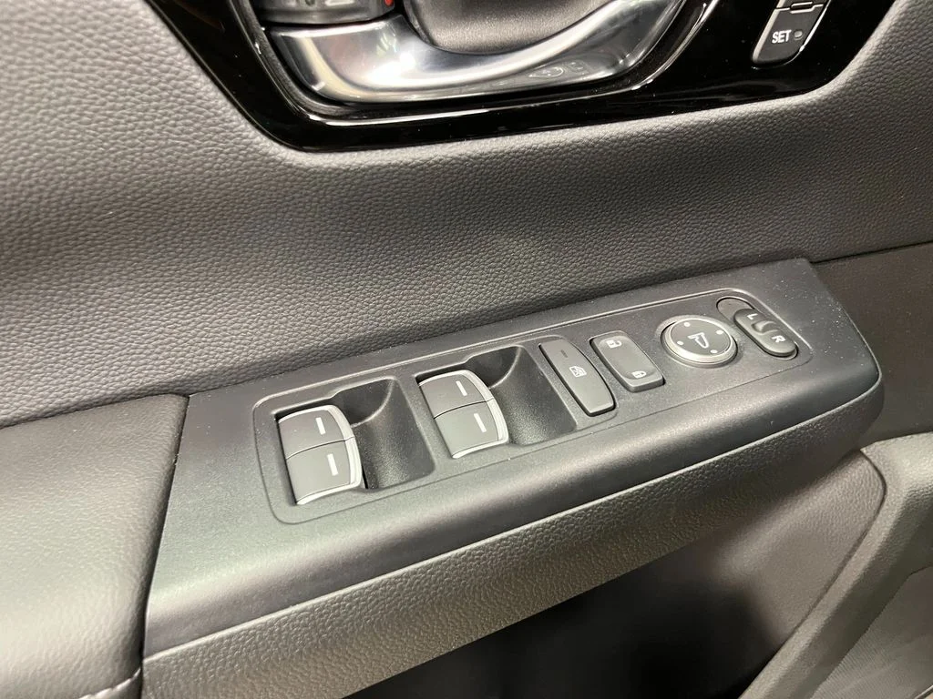 New 2026 Urban Gray Pearl Honda AWD EX-L image 14