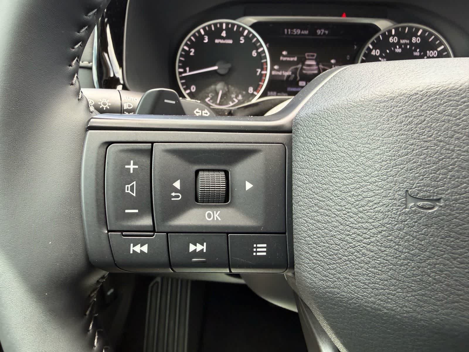 2026 Nissan Pathfinder SV - Photo 22