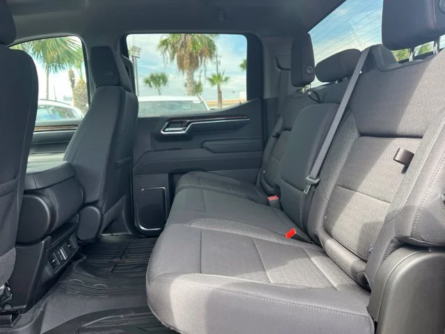 New 2026 Onyx Black GMC Elevation image 16