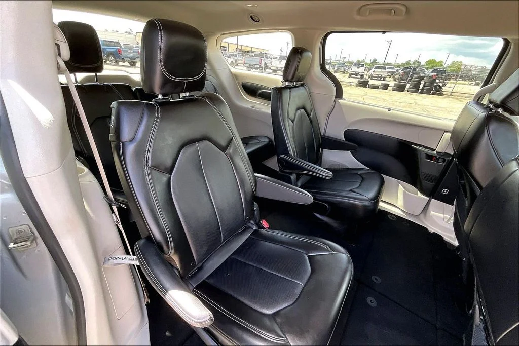 Certified Used 2024 Silver Chrysler Touring L image 22