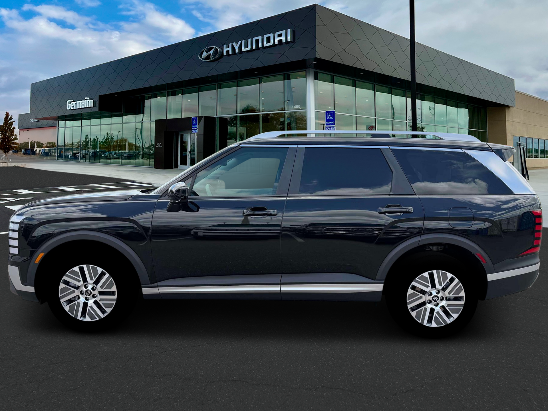 New 2026 Abyss Black Pearl Hyundai Blue SEL 7P image 3