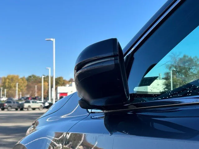 Used 2019  Honda EX image 11