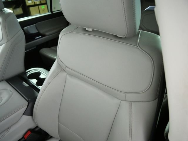 Certified Used 2025 Gray Ford Active image 19