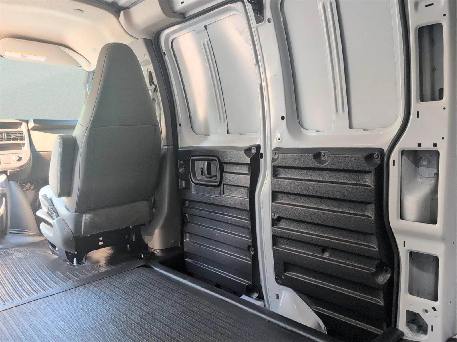 New 2026 Summit White GMC Work Van image 17