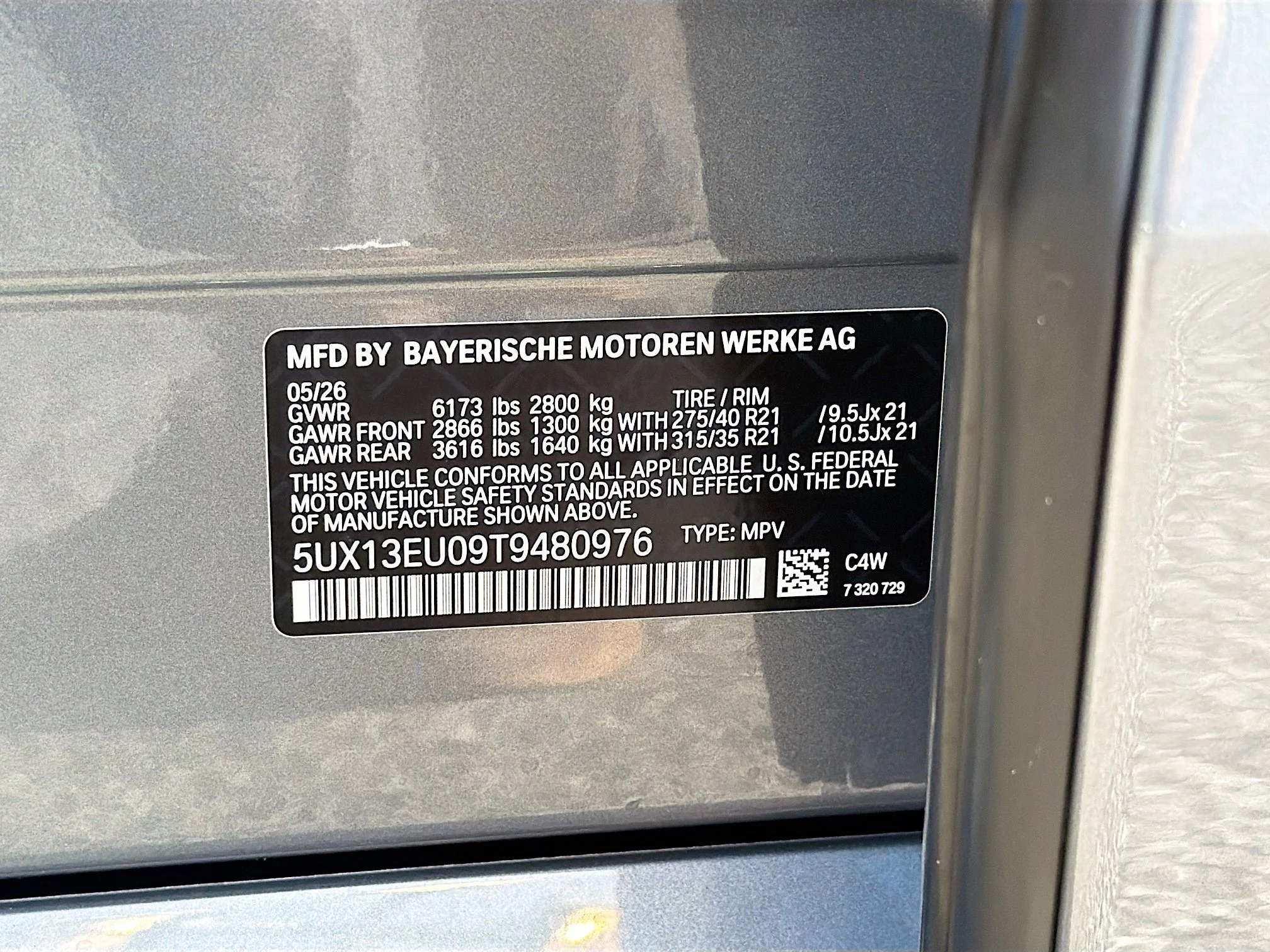 New 2026 Skyscraper Grey Metallic BMW sDrive40i image 42