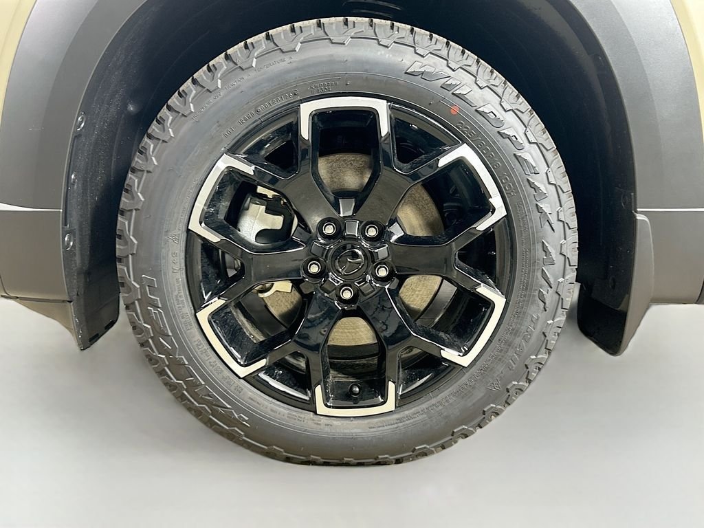 New 2026 Zircon Sand Metallic Mazda 2.5 Turbo Meridian Edition AWD image 33