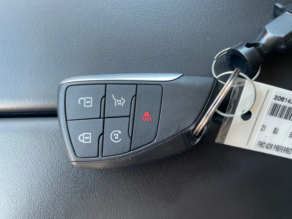 Used 2021 White Buick Preferred image 29