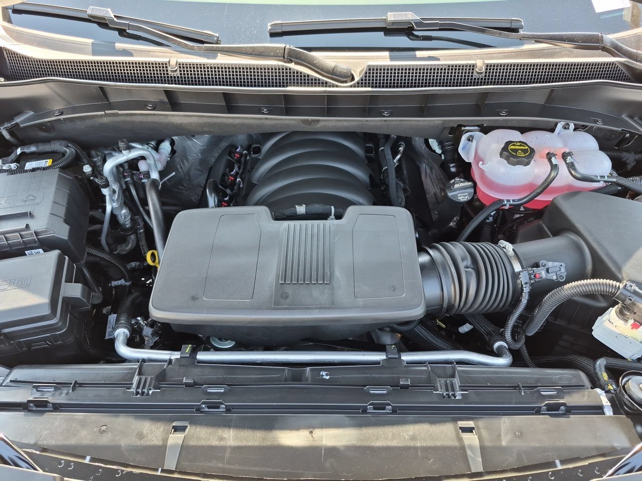 2026 Chevrolet Tahoe LT - Photo 31
