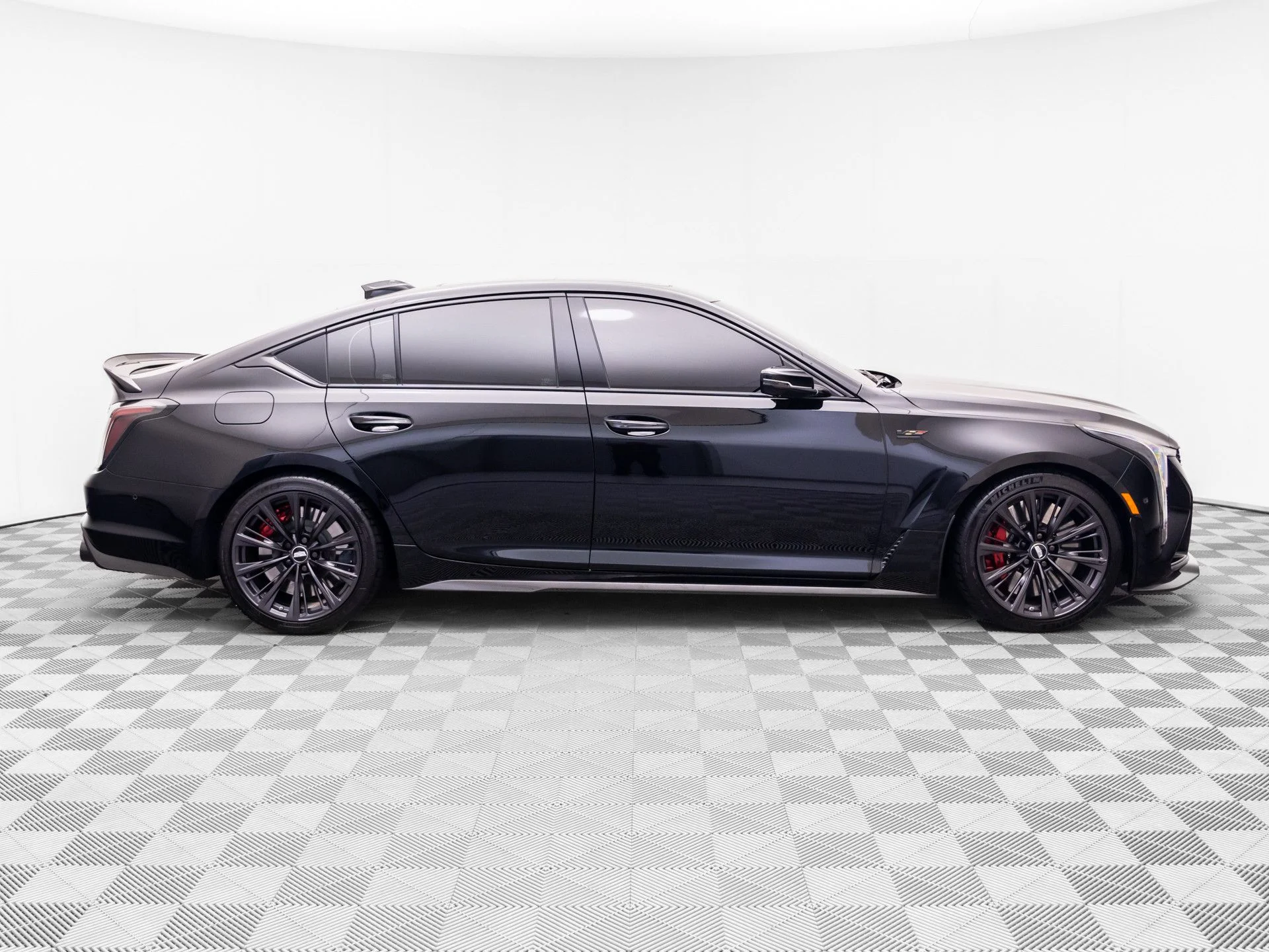 Used 2025 Black Cadillac V-Series image 8