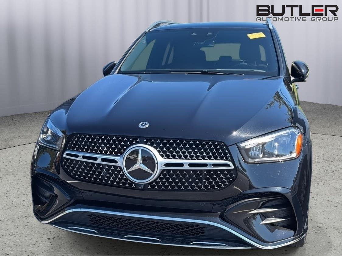 Used 2025 Obsidian Black Metallic Mercedes-Benz GLE 450 image 3