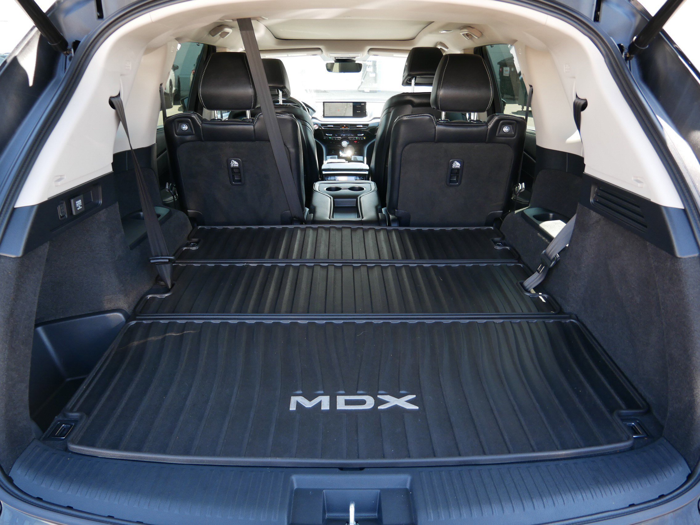 Used 2024 Majestic Black Pearl Acura w/Technology Package image 19