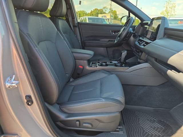 Used 2026 Pearl Subaru Touring image 16