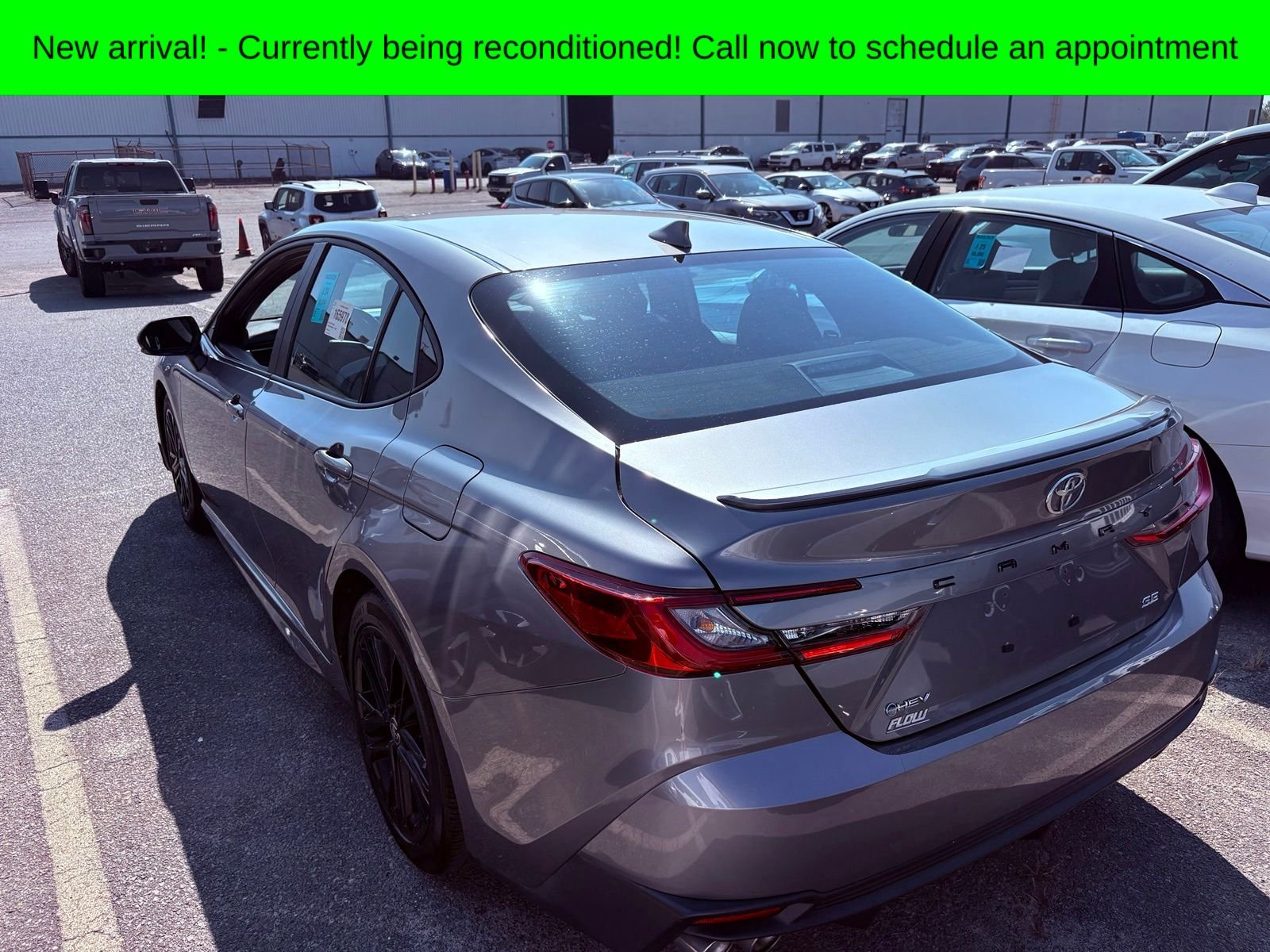 Used 2025 Metal Toyota SE image 6