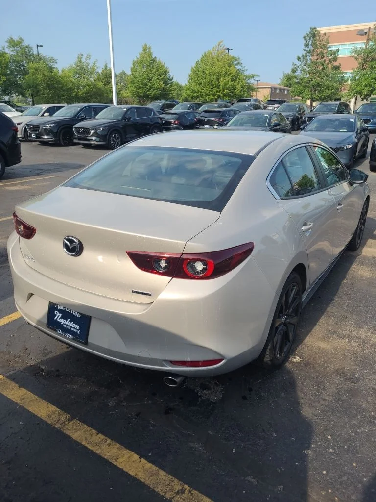 Used 2025 Silver Mazda 2.5 S Select Sport image 3