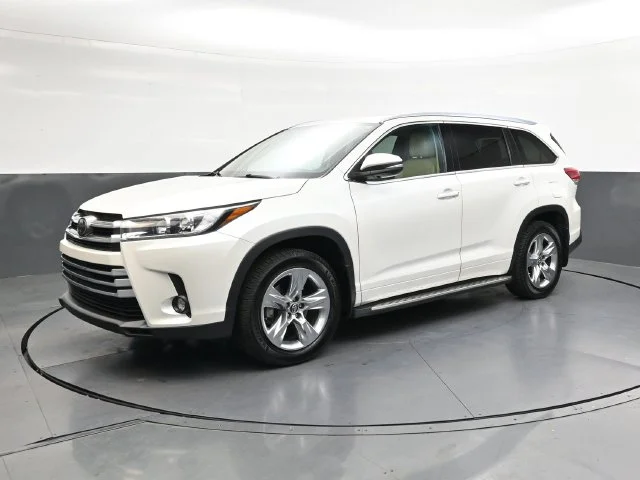 Used 2018 White Toyota Limited image 10