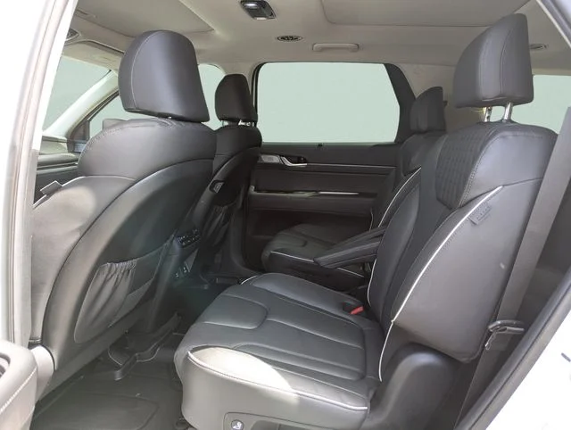 Used 2025 White Hyundai Limited image 21
