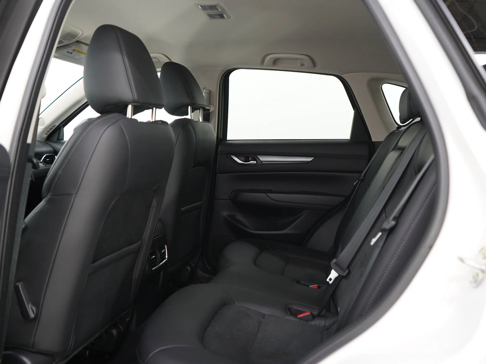 Used 2023 Rhodium White Metallic Mazda 2.5 S Select Package image 17