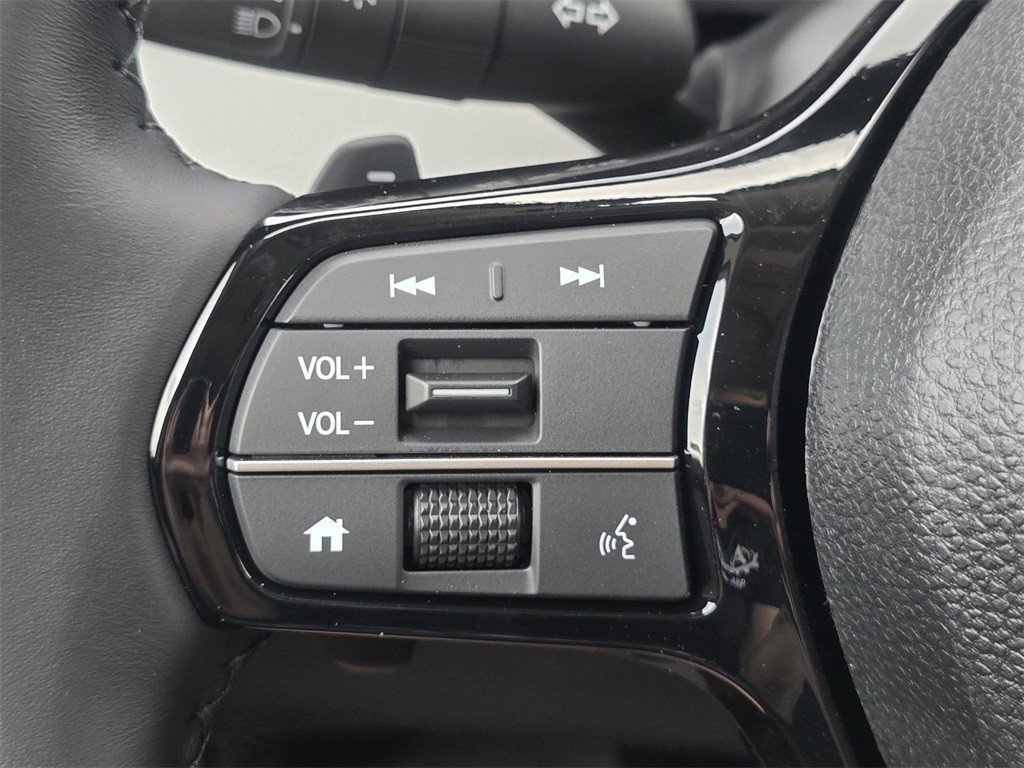 2025 Honda Pilot Touring - Photo 33