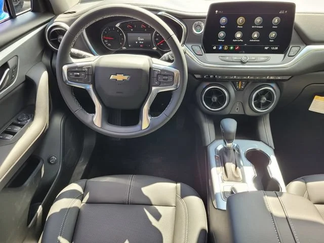 New 2025 Riptide Blue Metallic Chevrolet 3LT image 17