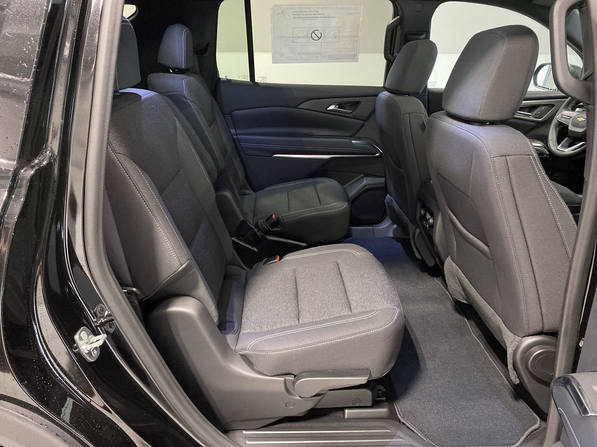 2027 Chevrolet Traverse LT - Photo 26