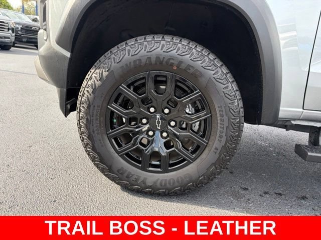 2026 Chevrolet Colorado Trail Boss - Photo 9