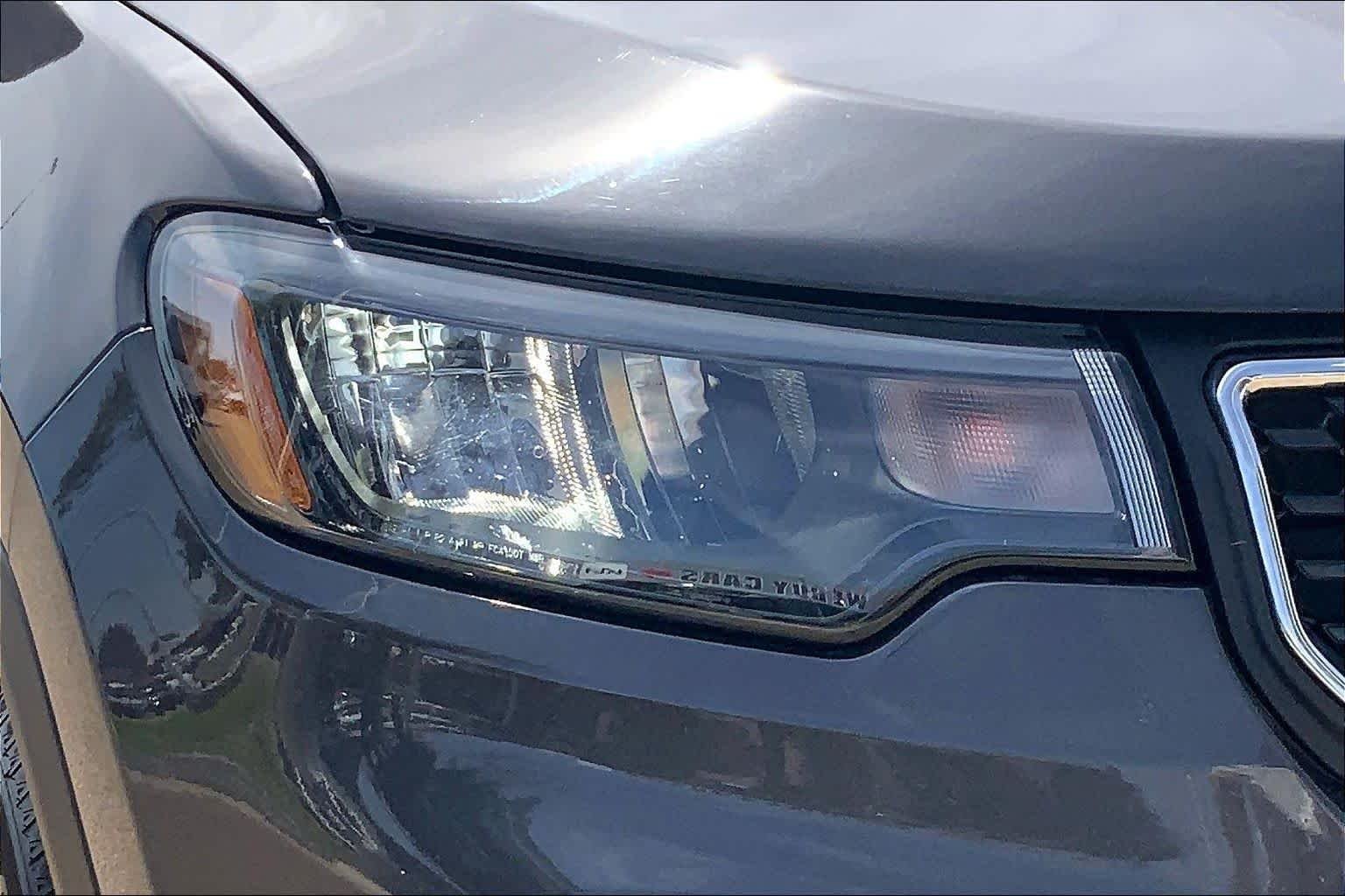 Used 2024 Baltic Gray Metallic Clearcoat Jeep Sport image 28