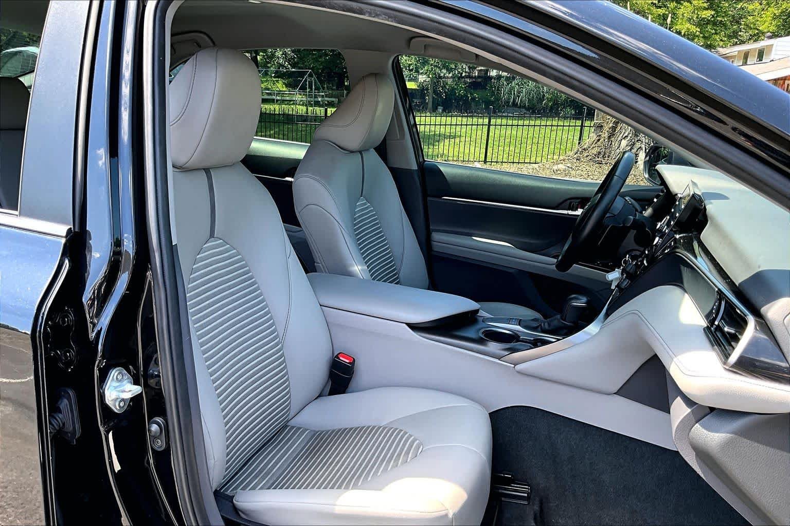 Used 2024 Midnight Black Metallic Toyota SE image 9