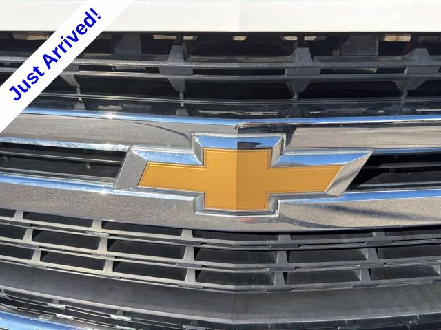 Used 2020 White Chevrolet LT image 9
