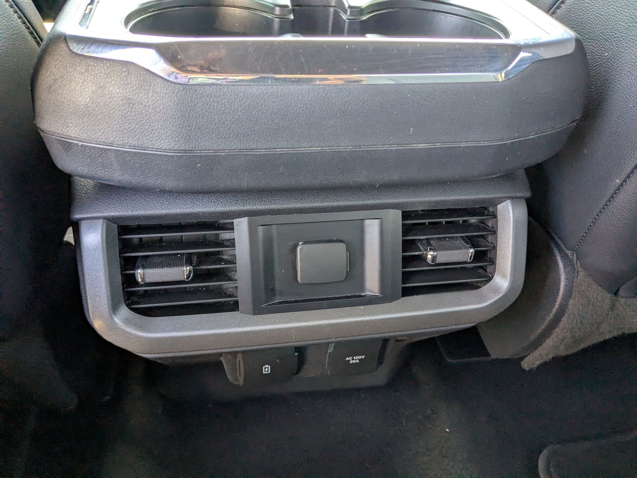 Used 2023 Azure Gray Metallic Ford LARIAT image 27