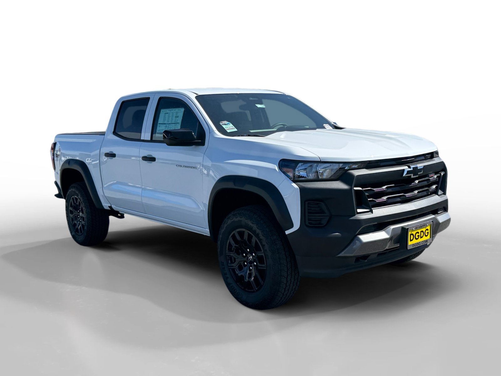 New 2026 Summit White Chevrolet 4WD Trail Boss image 7