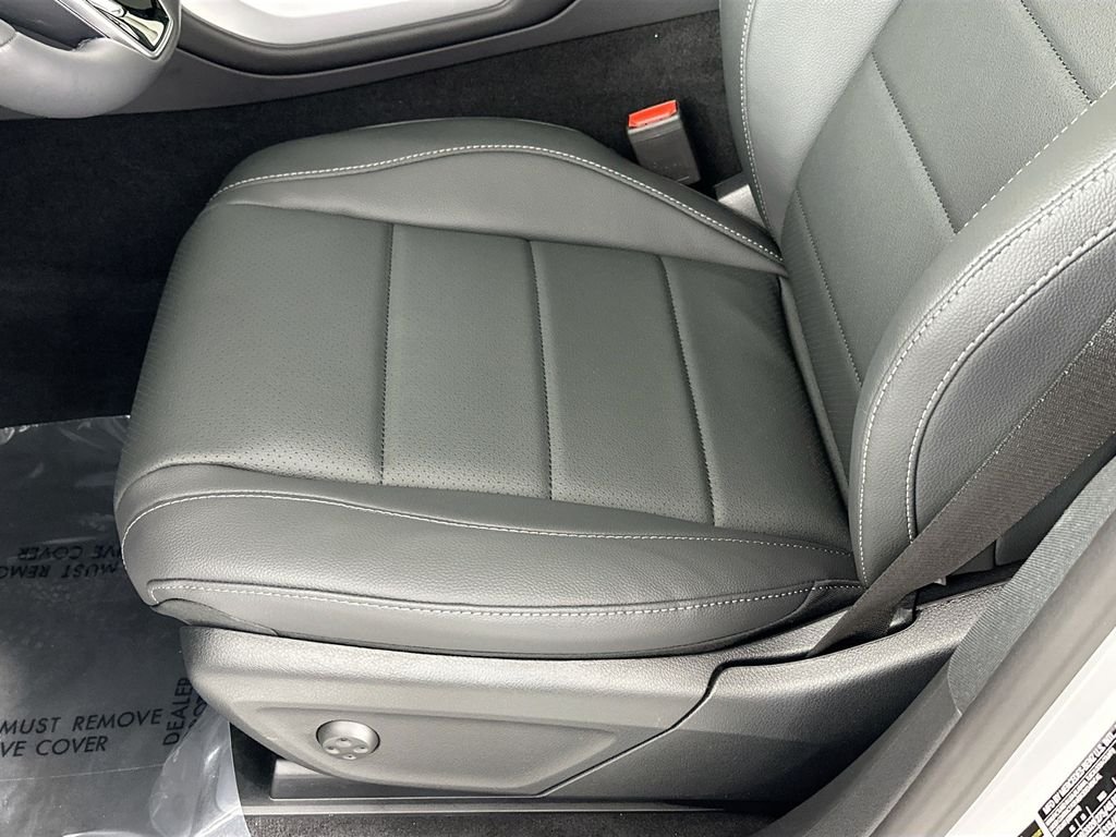 New 2026 MANUFAKTUR Moonlight White Magno Mercedes-Benz GLE 450 image 20