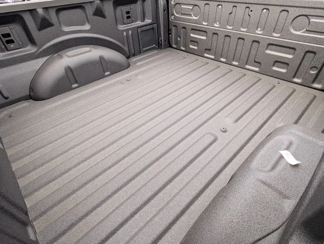 New 2026 Agate Black Metallic Ford Lariat® image 10