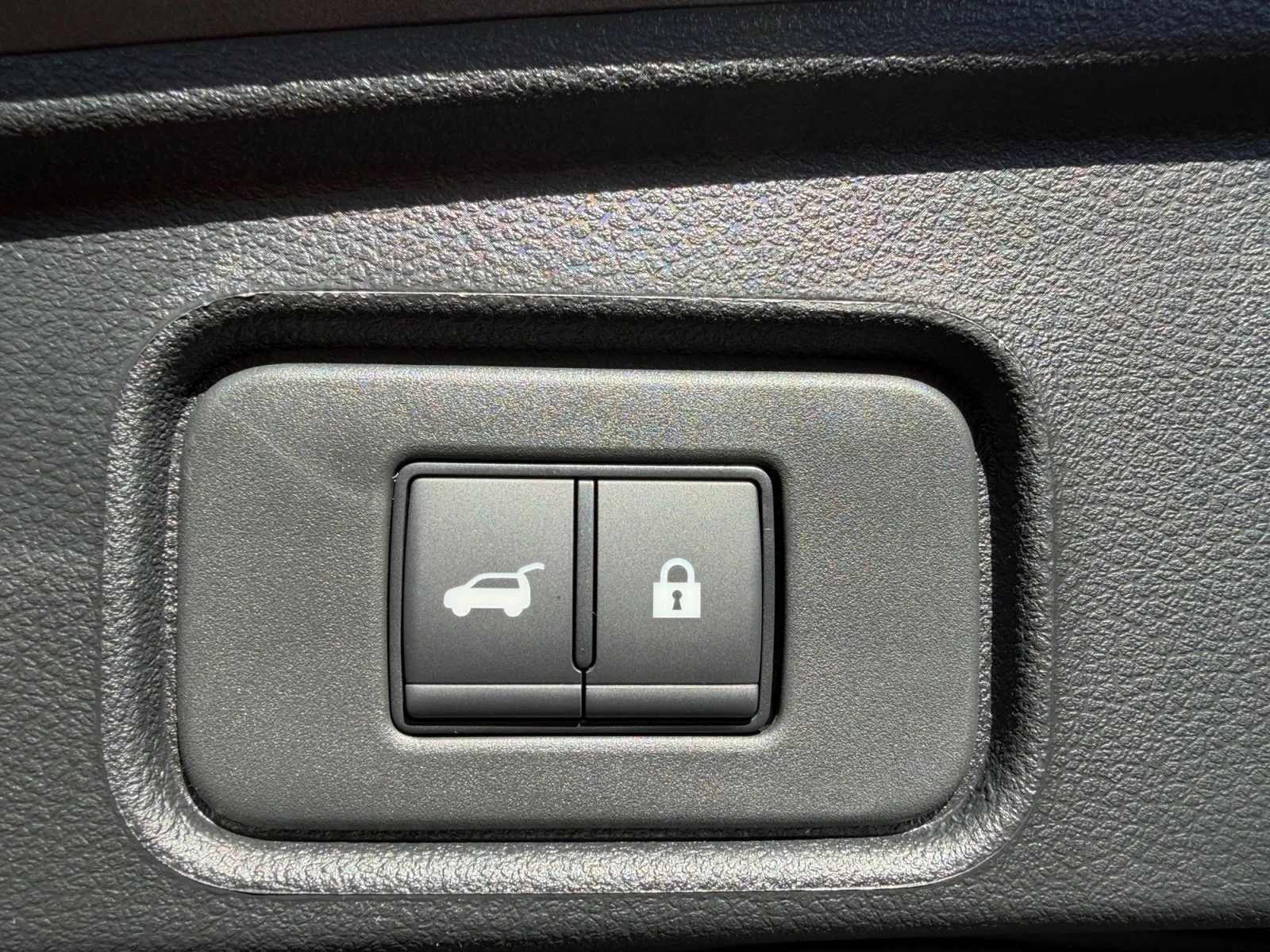 New 2026 Everest White Pearl Tricoat Nissan SL image 34